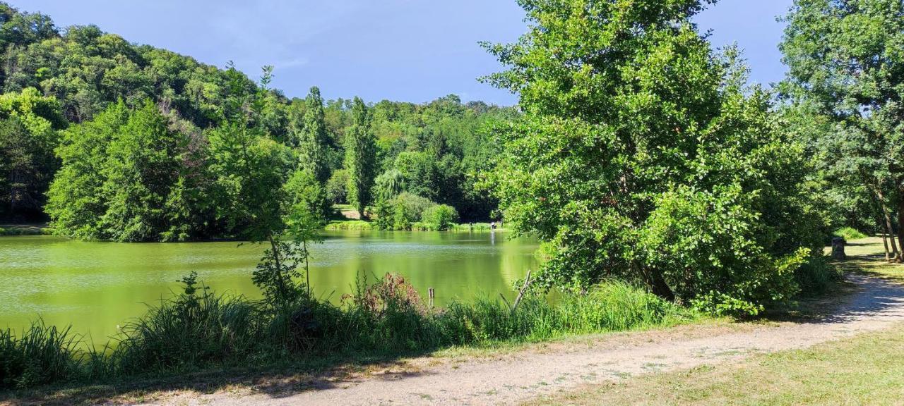 Villas En Chanay Dagneux Exteriör bild